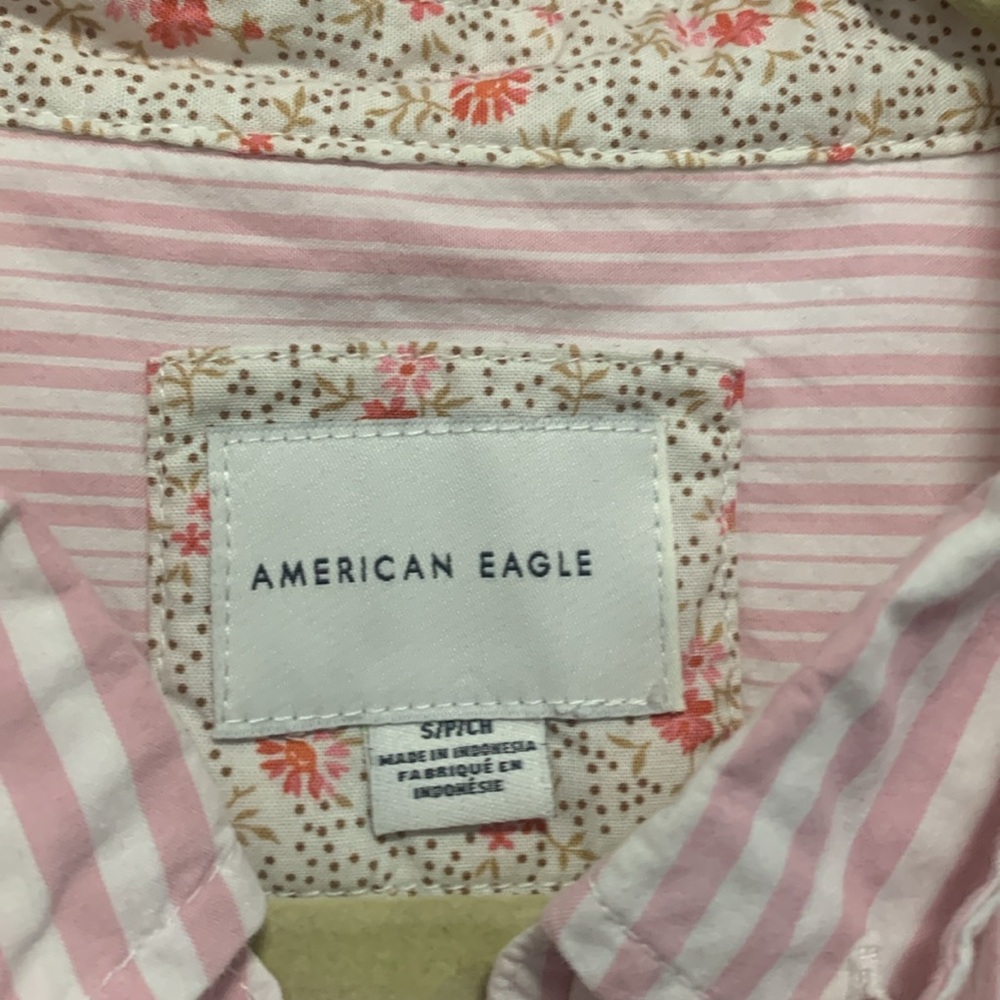 American Eagle Pink Patchwork Striped Cropped Long Sleeve Button Down Shirt - Picture 2 of 9